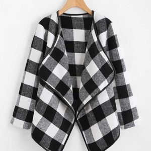 SHEIN white and black plaid open jacket
